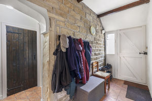 Photo 19- click for photo gallery